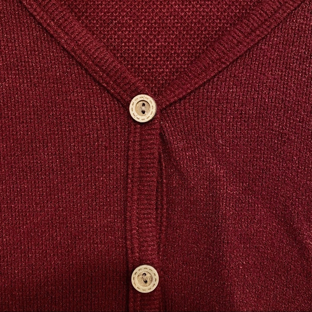Fantastic Fawn | Peplum V Neck Sweater Maroon Size Small - Picture 4 of 6